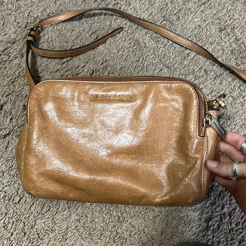 Michael Khors purse